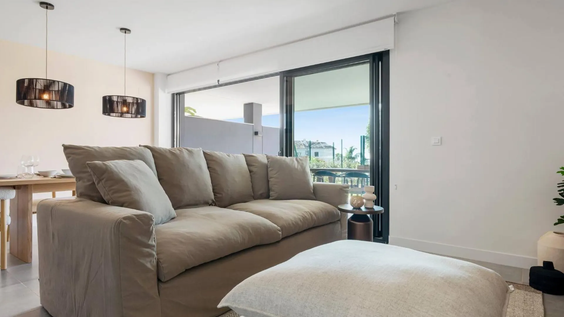 Casa Oasis Estepona 0*,  España